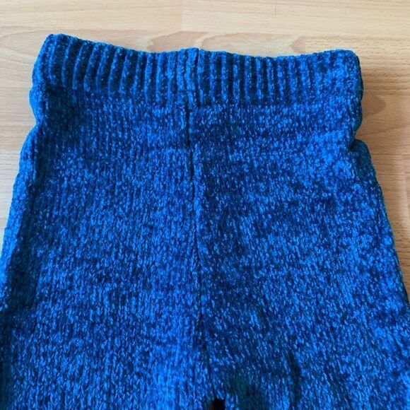 Fuzzy Biker Shorts  - Picture 4 of 6